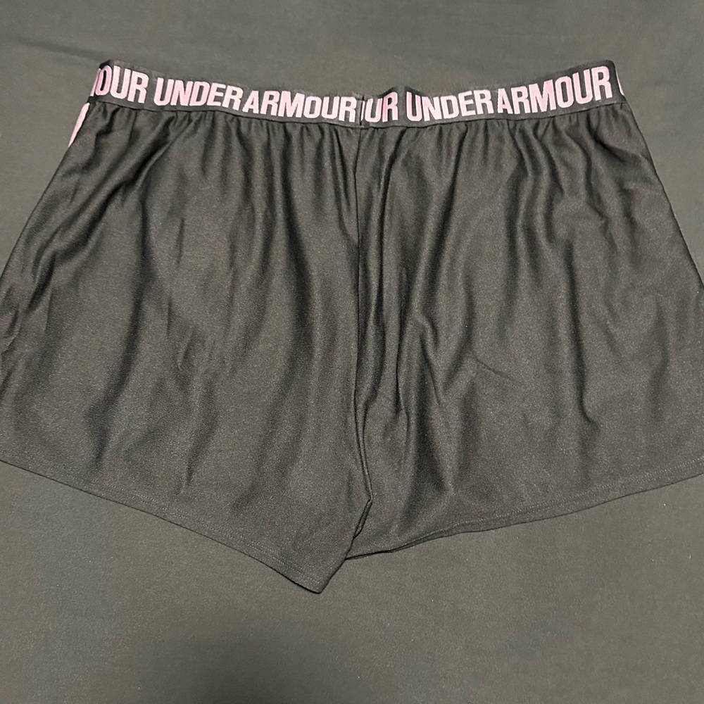 Under Armour Women's Shorts - Picture 6 of 6
